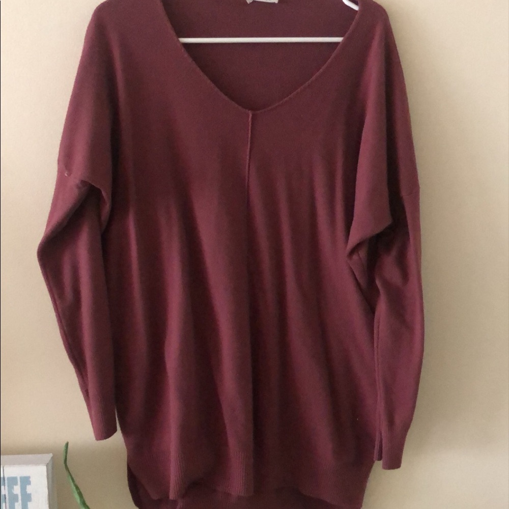 DREAMERS DARK PINK LIGHT WEIGHT SWEATER